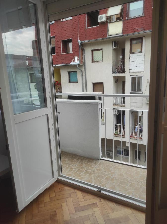 Apartman Nicolas Belgrade Exterior photo
